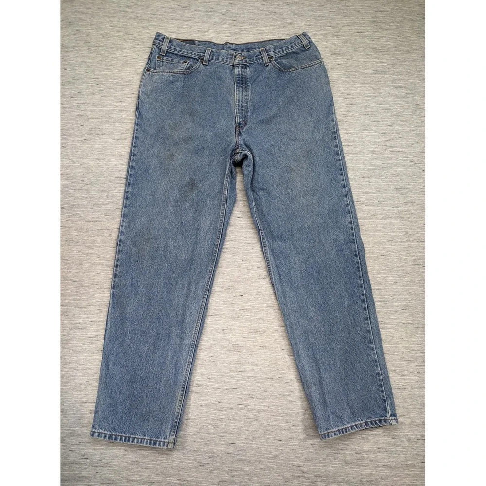 Vtg Levi's Relaxed Fit Jeans Straight Leg Denim Pants Casual Classic 40x32 STAIN
